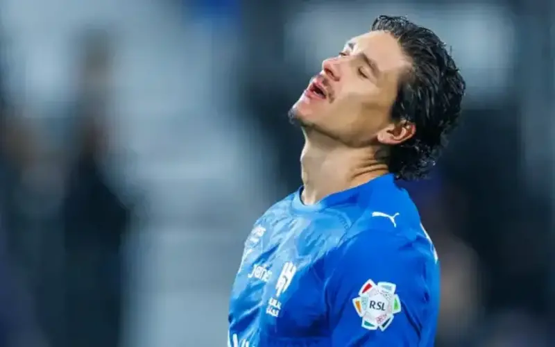 تلاعب الهلال يفتح عليه النيران بسبب داروين نوميز ونجم نيوم يطلق تصريحات نارية